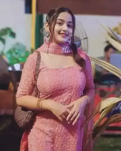 Call Girls Raina Cash On Delivery